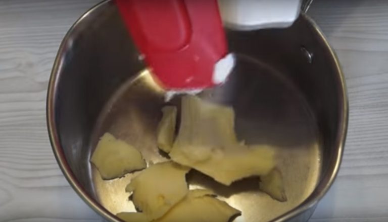 Манник на кефире – лучшие рецепты очень вкусного воздушного пирога
