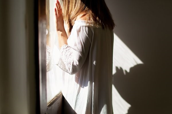3 этапа принятия расставания: как отпустить, когда еще любишь