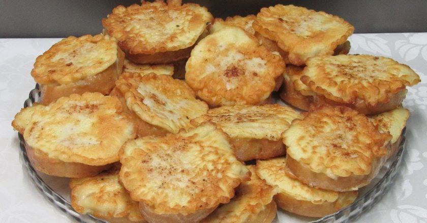 Чудо-пеньки из багета стали самой желанной закуской на столе и самым быстрым блюдом в меню. Могут заменить всё, кроме полноценного обеда. Чудо-пеньки из багета стали самой желанной закуской на столе и самым быстрым блюдом в меню. Могут заменить всё, кроме полноценного обеда.