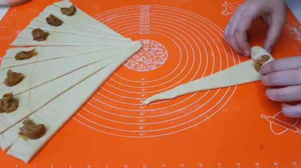 Изумительно нежные и слоистые круассаны, как пух! Изумительно нежные и слоистые круассаны, как пух!